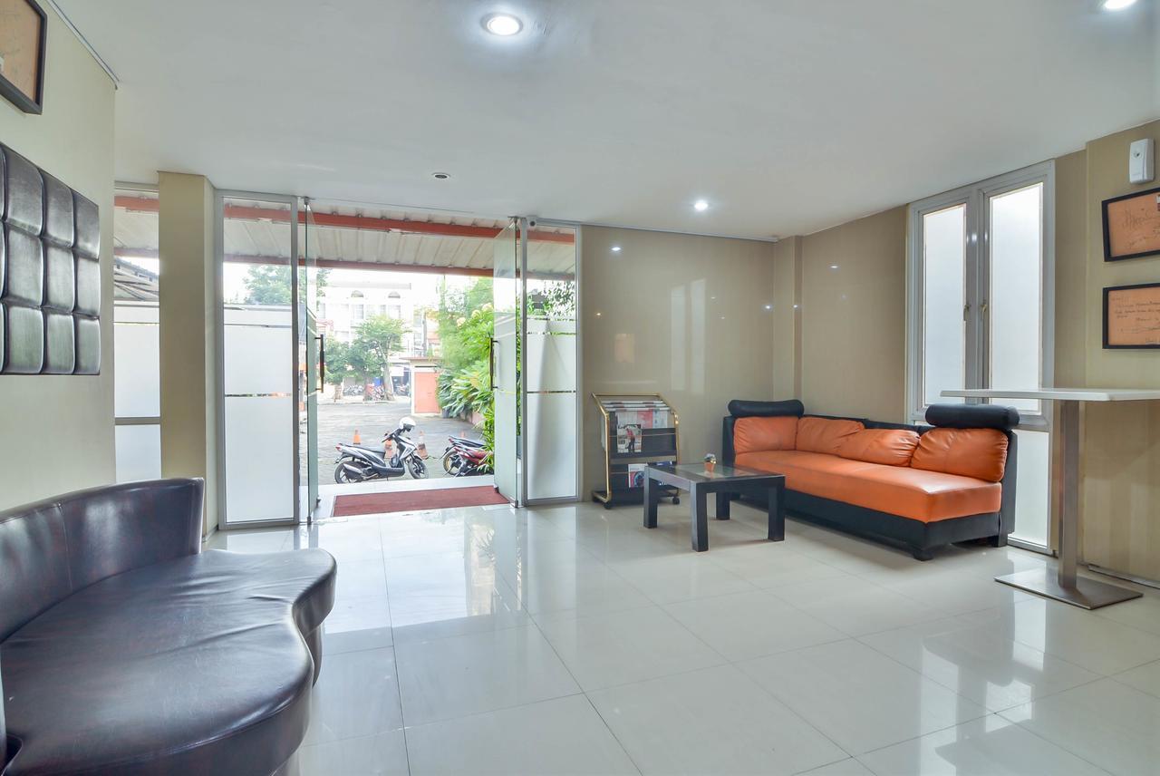 Image Hotel And Resto Bandung Buitenkant foto