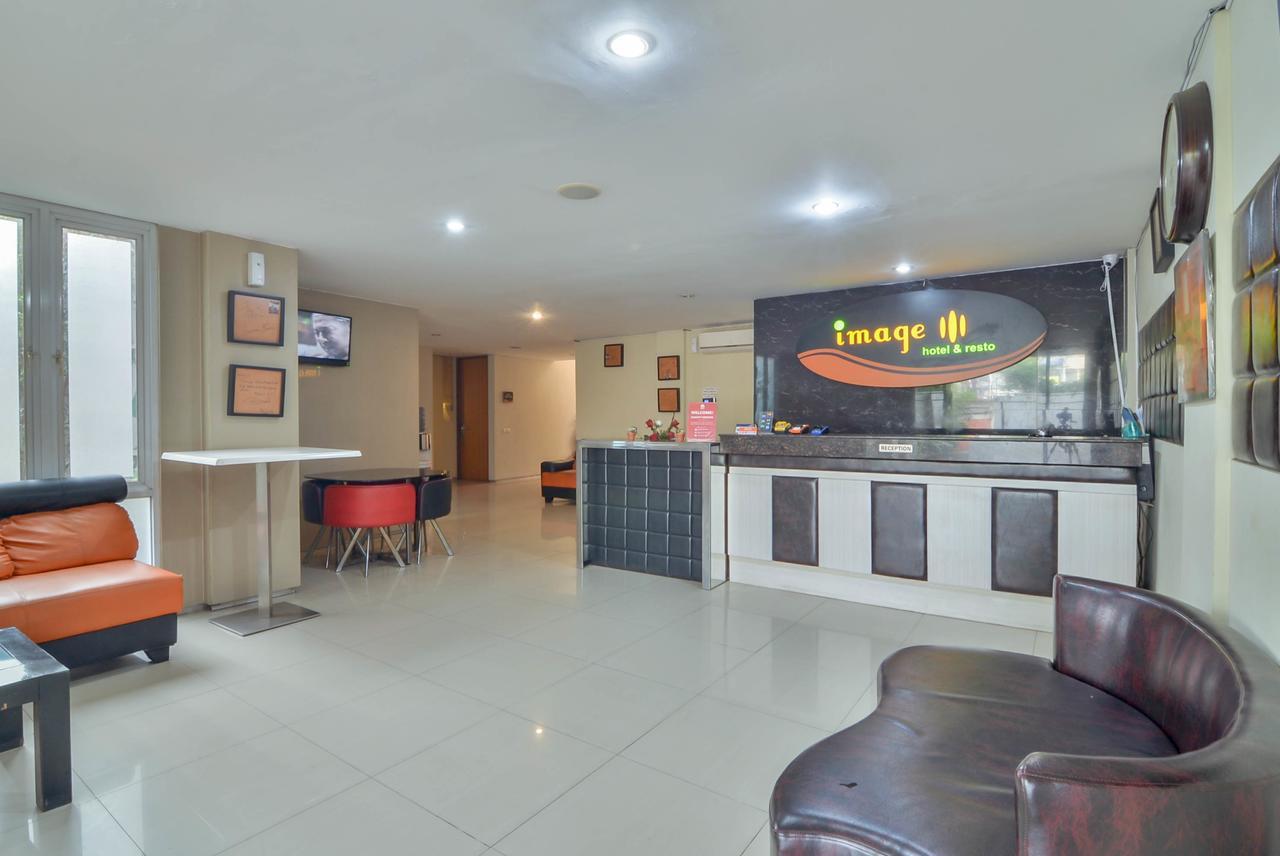 Image Hotel And Resto Bandung Buitenkant foto